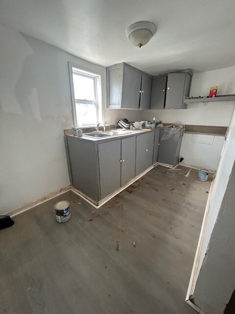 Building Photo - 36 Carlisle St