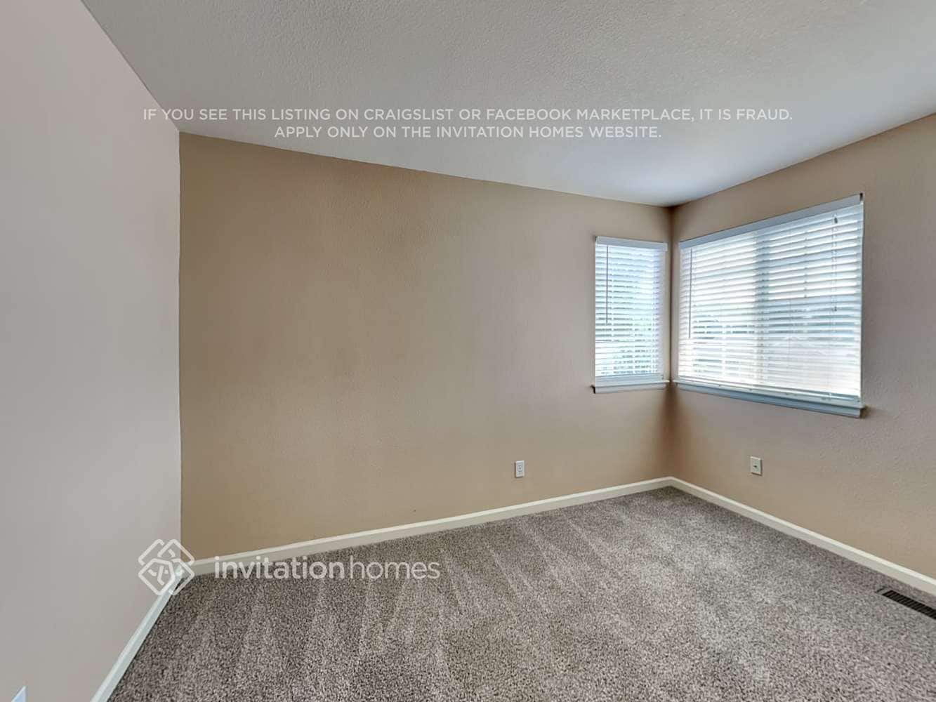 Building Photo - 4975 Teton Pl