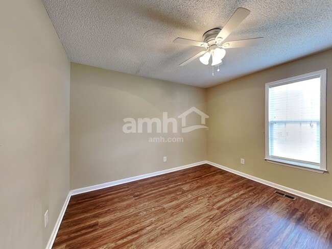Building Photo - 941 S Philwood Ct