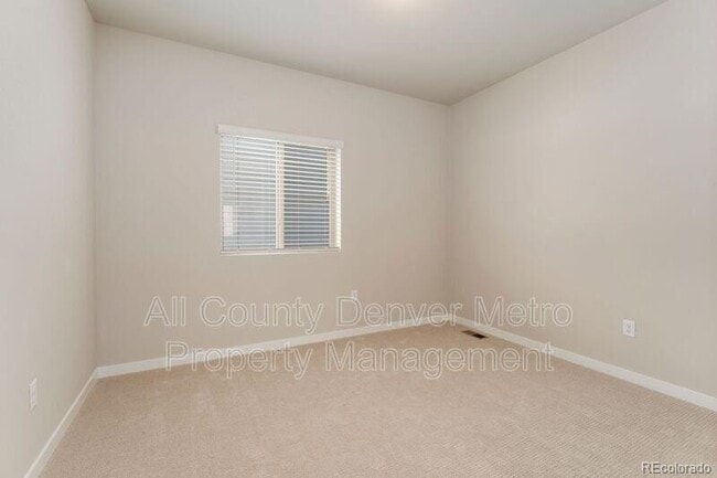 Building Photo - 15195 W 68th Pl