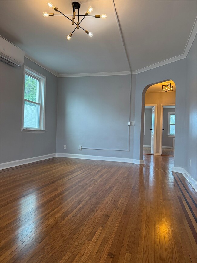 Building Photo - 3938 Amundson Ave