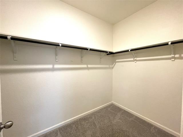 Building Photo - 2905 Aspen Dr