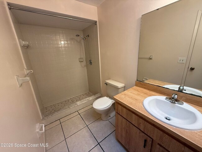 Building Photo - 1514 Clearlake Rd