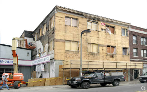 Building Photo - 1392 Dorchester Ave