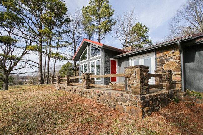 Building Photo - 25668 AR-23
