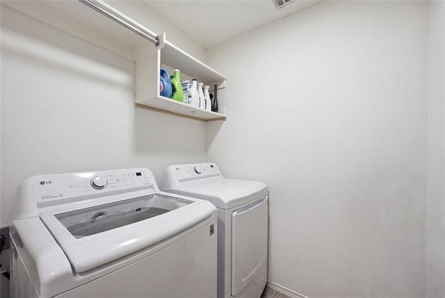Building Photo - 8625 Stetson Dr