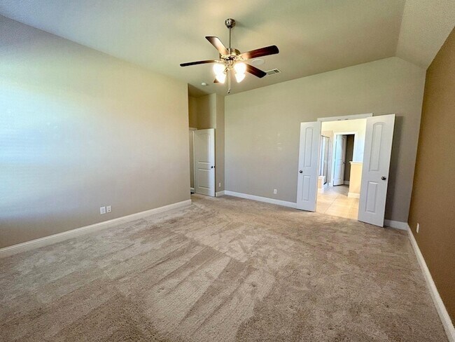 Building Photo - 1400 Via Toscana Ln