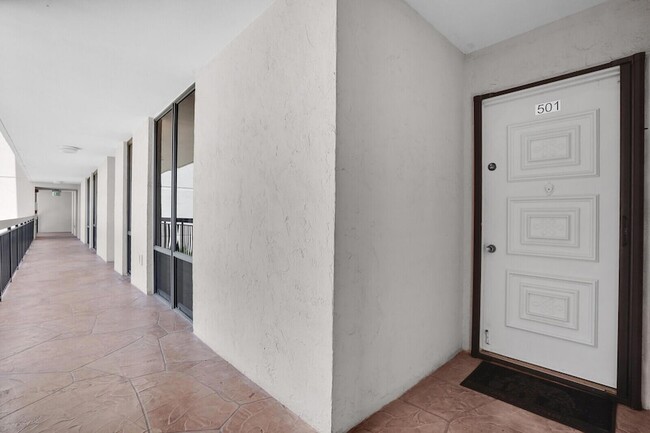 Building Photo - 2687 N Ocean Blvd