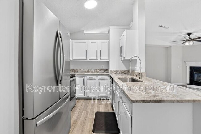 Building Photo - 3638 Morris Farm Dr