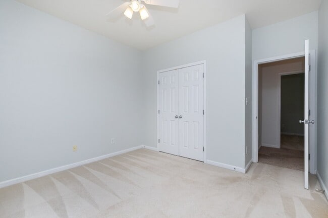 Building Photo - 412 Cline Falls Dr