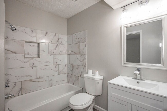 Building Photo - 3102-3108 Eaton Street