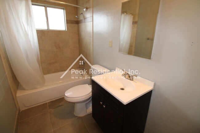 Building Photo - Marysville6042