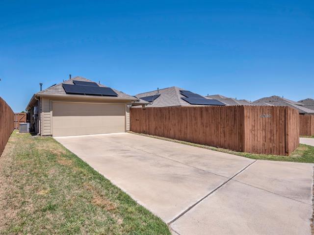 Building Photo - 2913 Meadowlands Dr