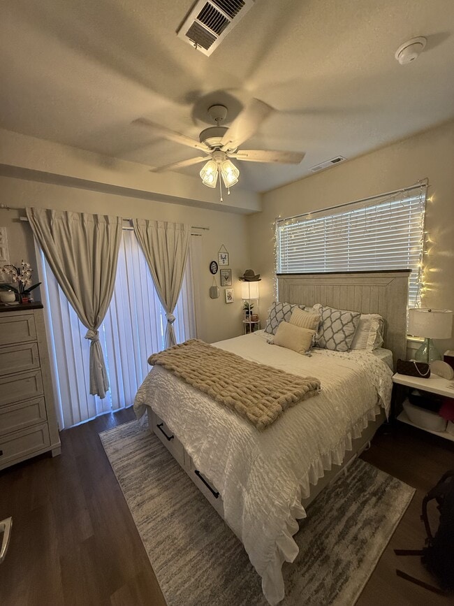 Building Photo - 707 Whitham Ave