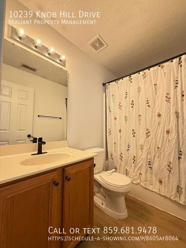 Building Photo - 10239 Knob Hill Dr