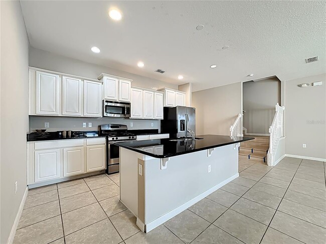 Building Photo - 4775 Terrasonesta Dr