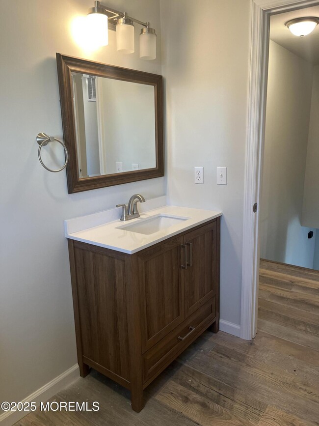 Building Photo - 12 A Diamond Dr