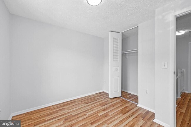 Building Photo - 1632 Barnstead Dr