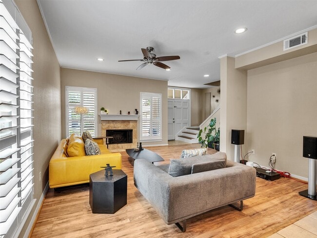 Building Photo - 701 Bering Dr