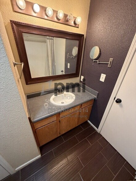 Building Photo - 2733 Mingo Ct