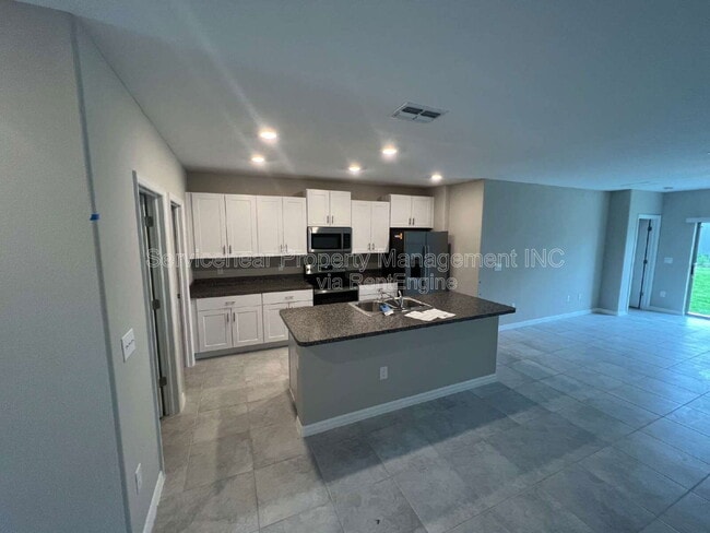 Building Photo - 7303 Canterbury Bells Ct