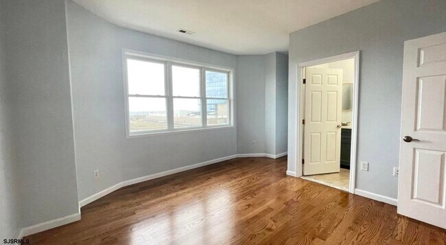 Building Photo - 222 S Rhode Island Ave