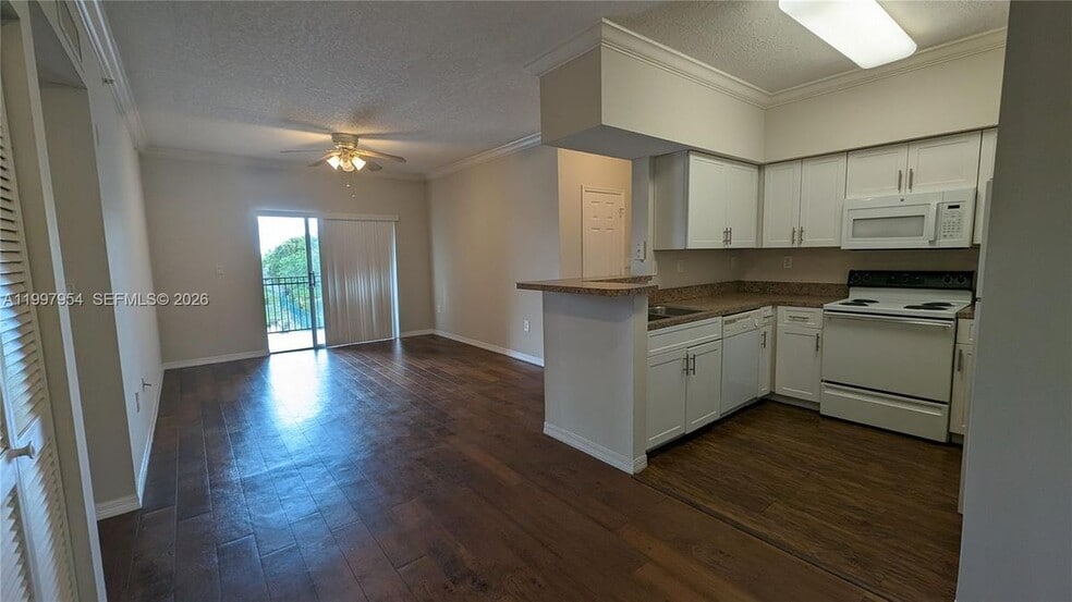 Building Photo - 151 SW 117th Ave