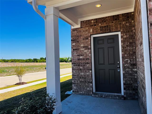 Building Photo - 2217 Pioneer Dr