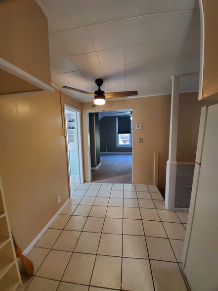 Building Photo - 5511 11th St