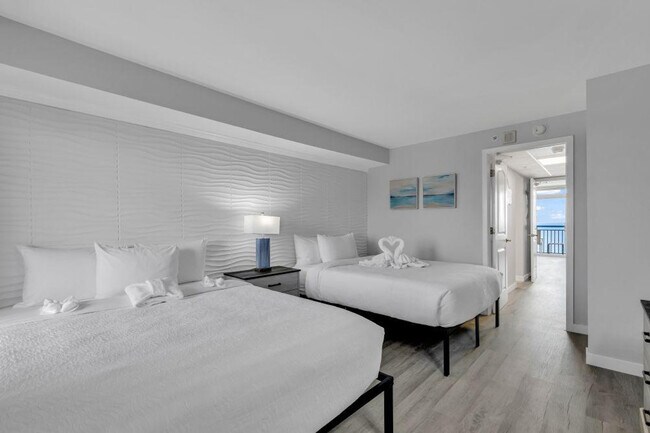 Building Photo - 2300 N Ocean Blvd