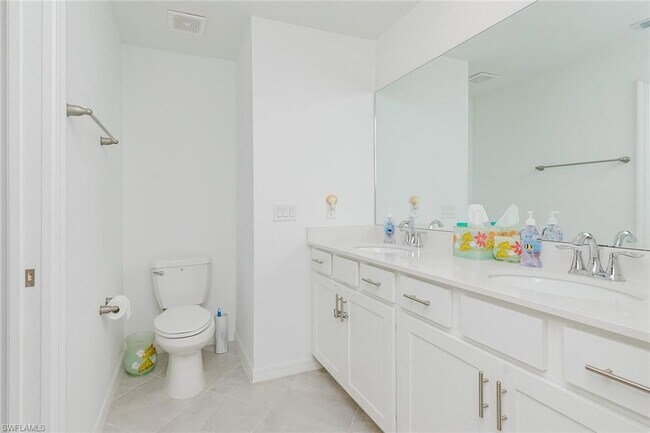 Building Photo - 5445 Double Eagle Cir