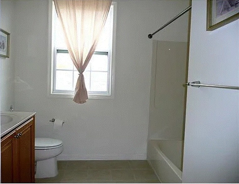 Building Photo - 3223 Edward Stec Blvd