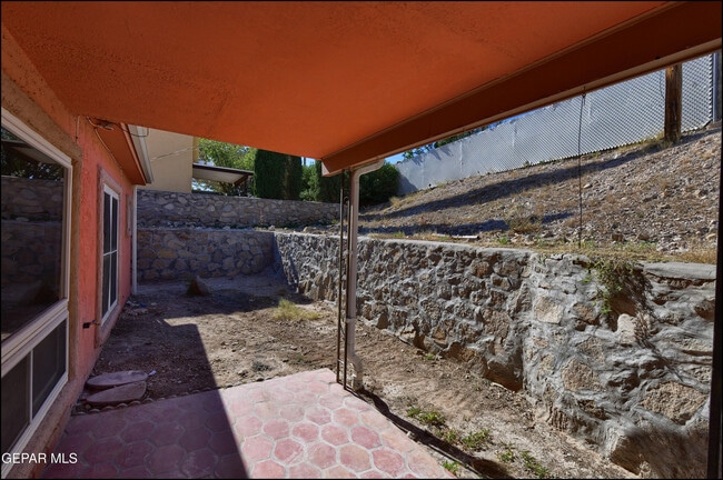 Building Photo - 3609 Okeefe Dr