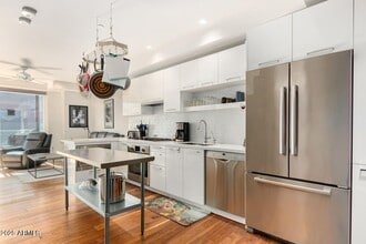 Building Photo - 4422 N 75th St