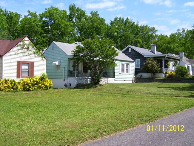 Building Photo - Hueytown