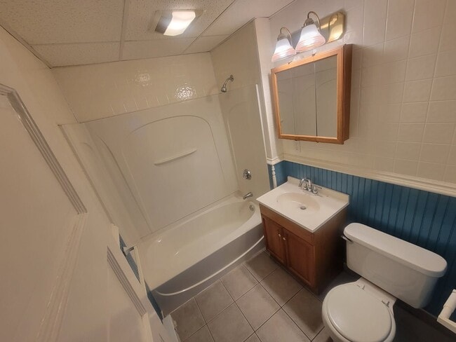 Building Photo - 155 Congress Ave