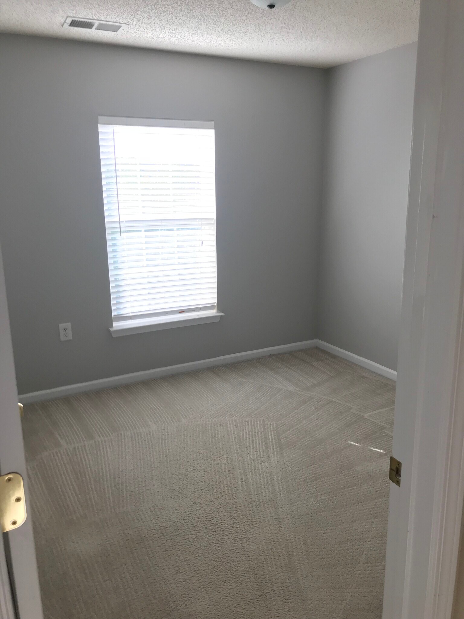 FIRST GUEST BEDROOM - 2808 Cougar Hill Ct