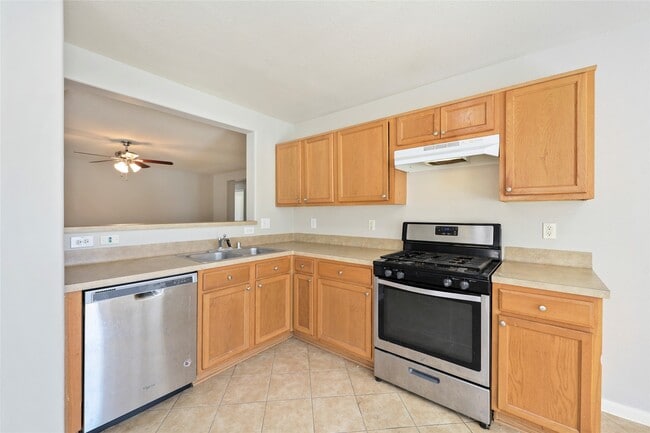 Building Photo - 18323 Fair Grange Ln