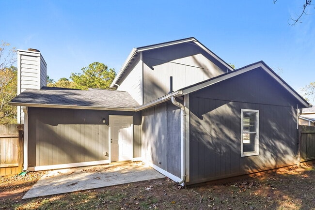 Building Photo - 5380 Forest Downs Cir