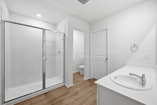 Building Photo - 508 Regiment Rd