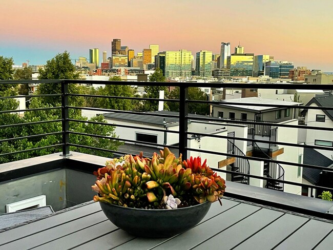 Building Photo - 4-Story 2BD, 2.5BA LoHi Townhome with Rooftop Deck