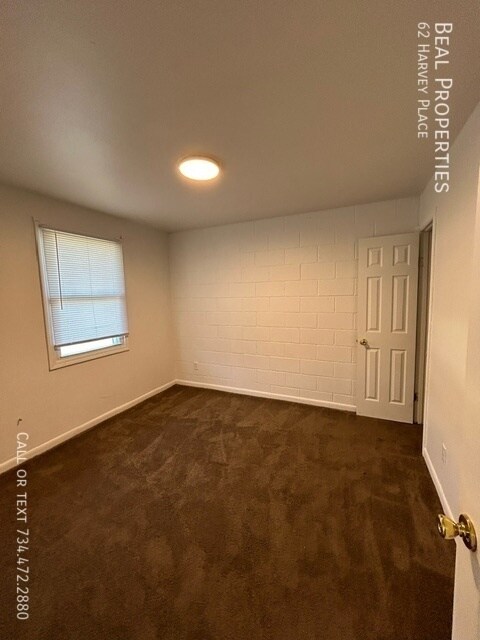 Building Photo - 62 Harvey Pl