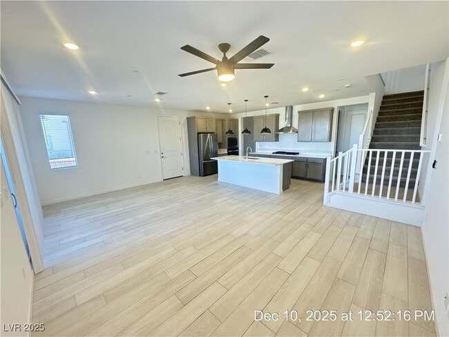 Building Photo - 11402 Obelisk Ave