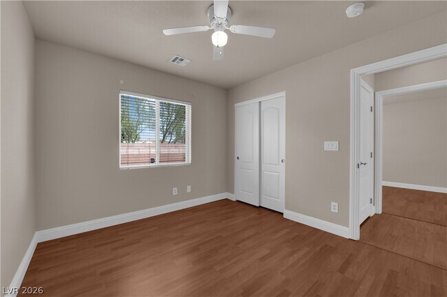 Building Photo - 8516 Little Fox St