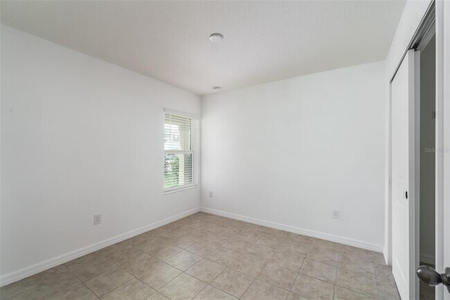 Building Photo - 11220 Gold Compass St