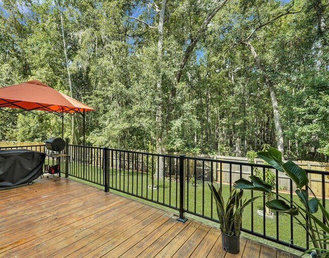 Building Photo - 104 Veranda Trail