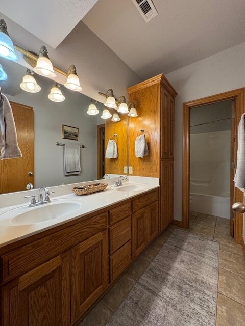 Building Photo - 3906 NE Cadbury Ave