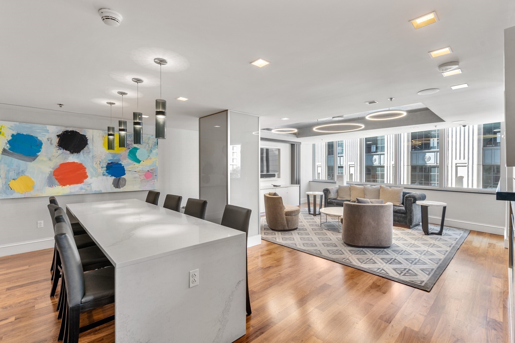 Building Photo - 1 Charles St S