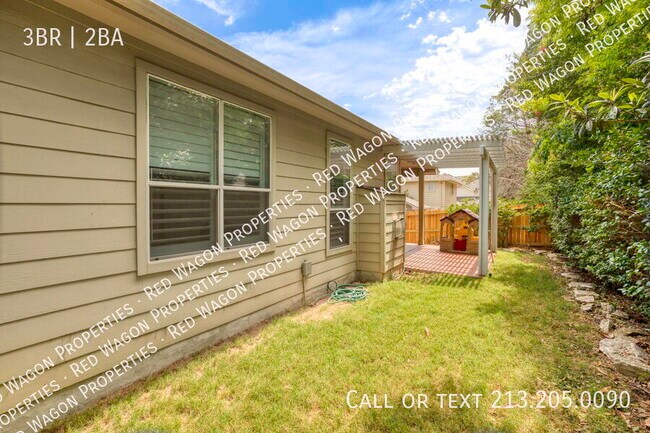 Building Photo - 211 Aster Trail