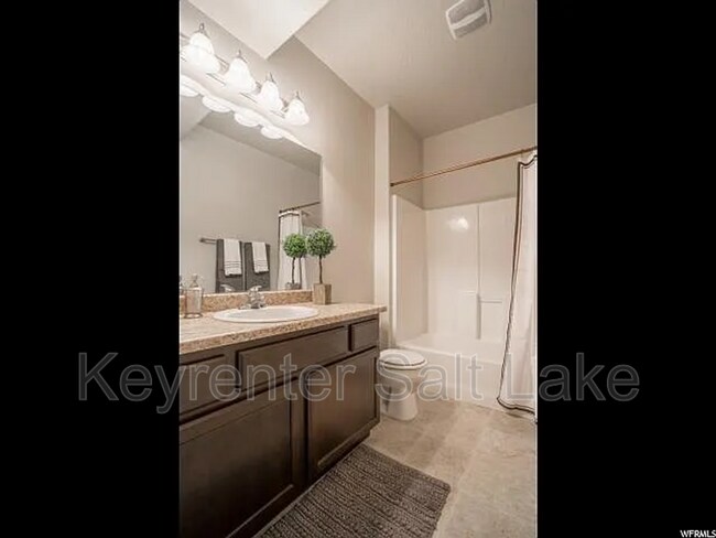 Building Photo - 203 Jordan Ridge Boulevard
